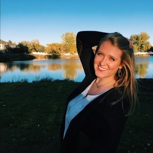 Meet your Posher, Erin